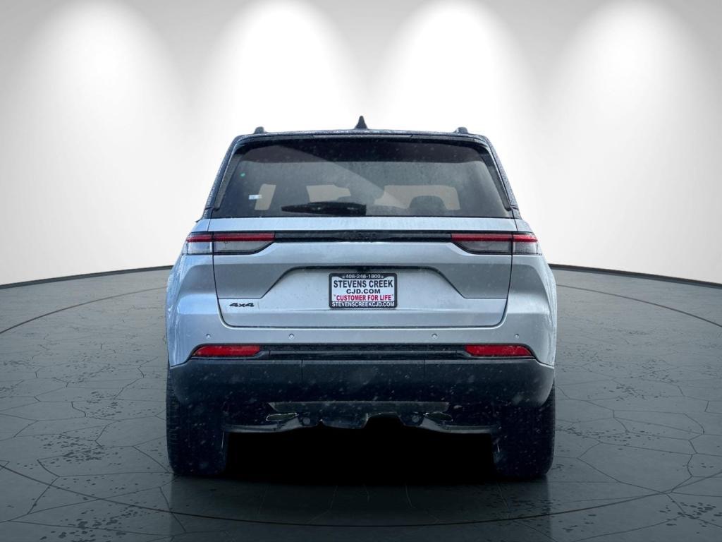 new 2025 Jeep Grand Cherokee car, priced at $53,735