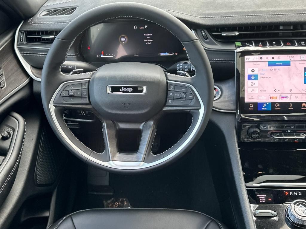 new 2025 Jeep Grand Cherokee car, priced at $53,735