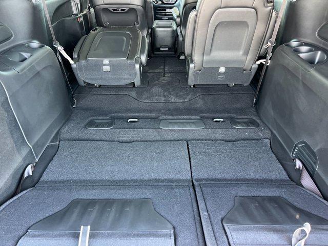 new 2025 Chrysler Pacifica car
