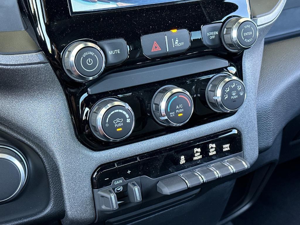 new 2025 Ram 1500 car, priced at $42,665