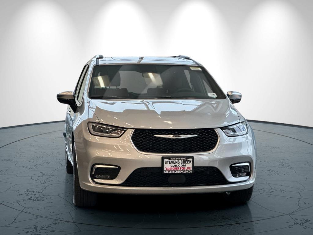new 2026 Chrysler Pacifica car, priced at $60,430