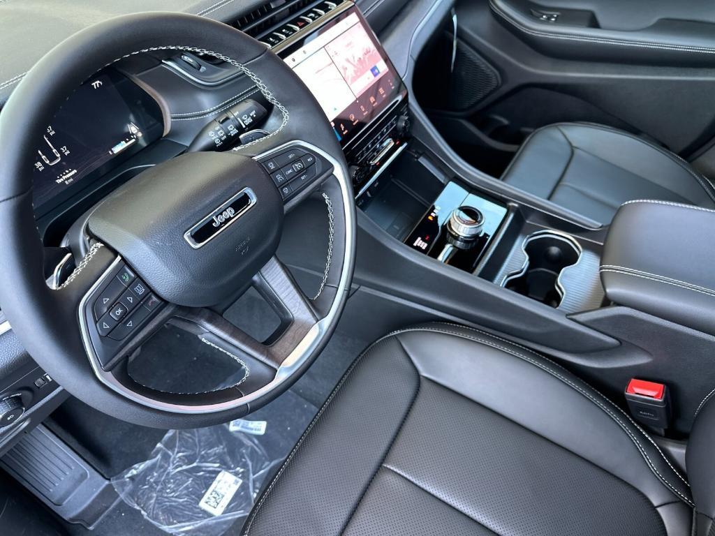 new 2025 Jeep Grand Cherokee L car, priced at $55,785