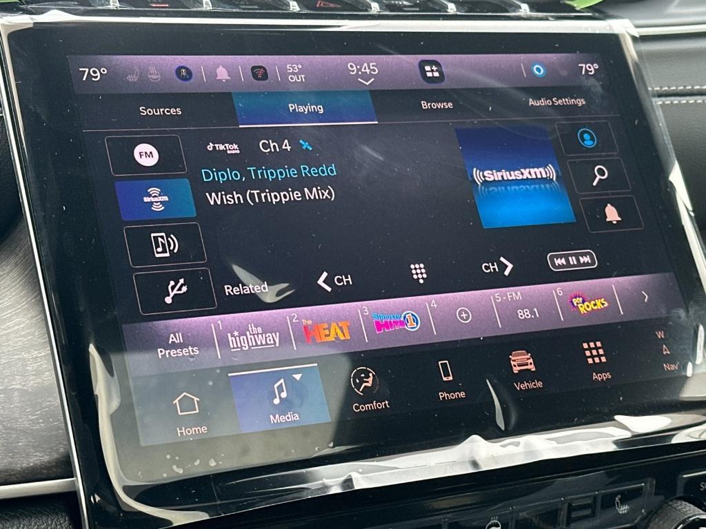 new 2025 Jeep Grand Cherokee L car, priced at $52,860