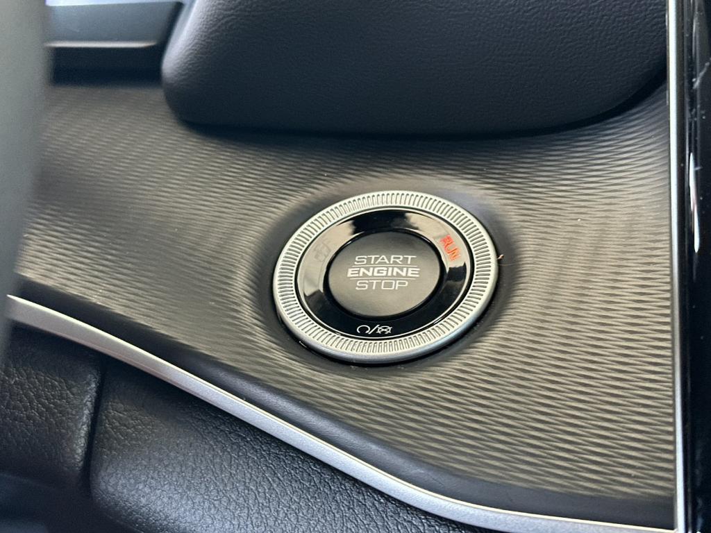 new 2025 Jeep Grand Cherokee car, priced at $45,635