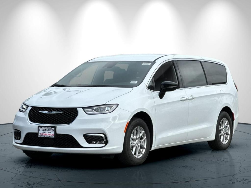 new 2025 Chrysler Pacifica car, priced at $44,445
