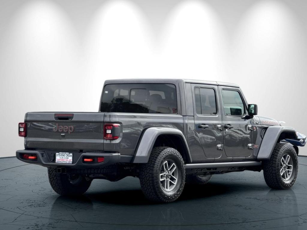 new 2025 Jeep Gladiator car, priced at $60,095
