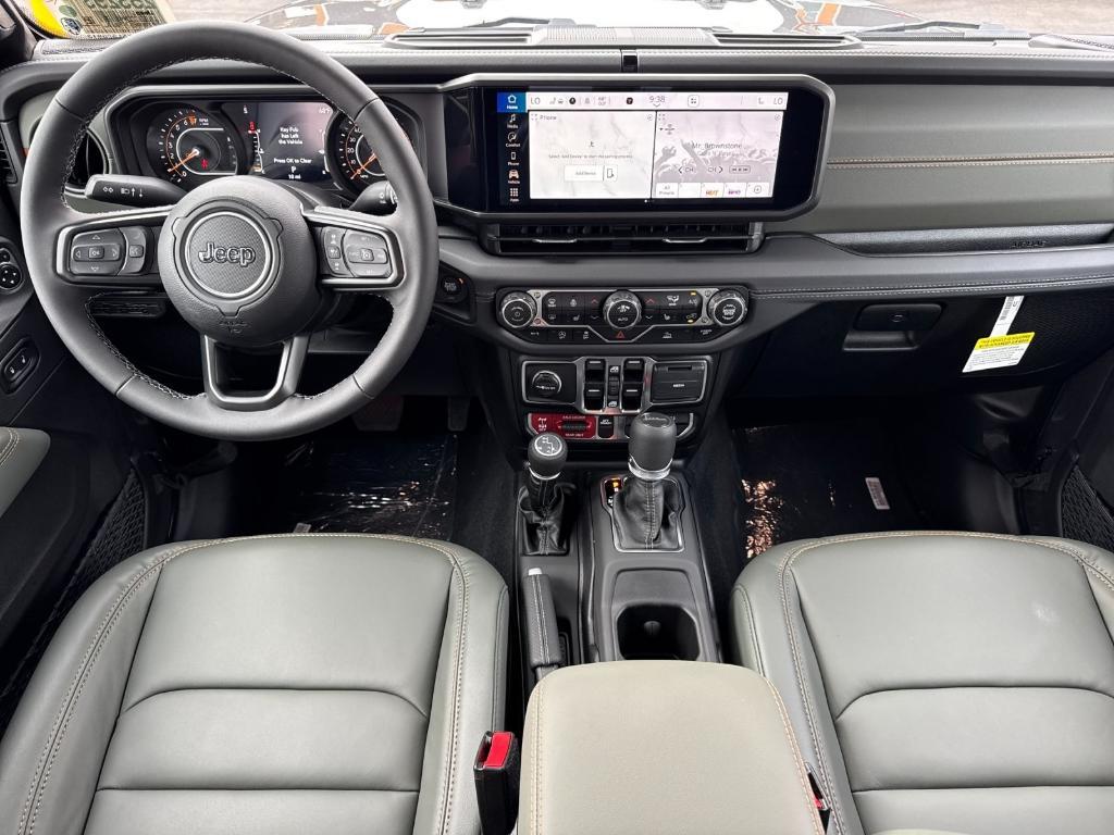 new 2025 Jeep Gladiator car, priced at $60,095