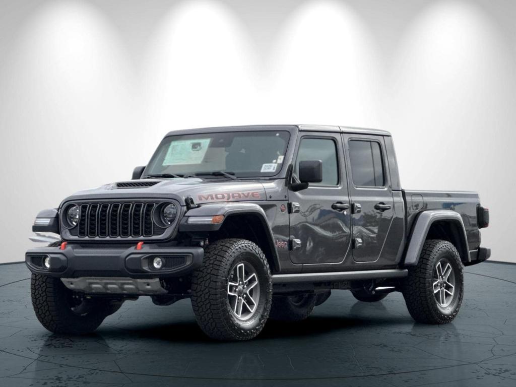 new 2025 Jeep Gladiator car, priced at $60,095