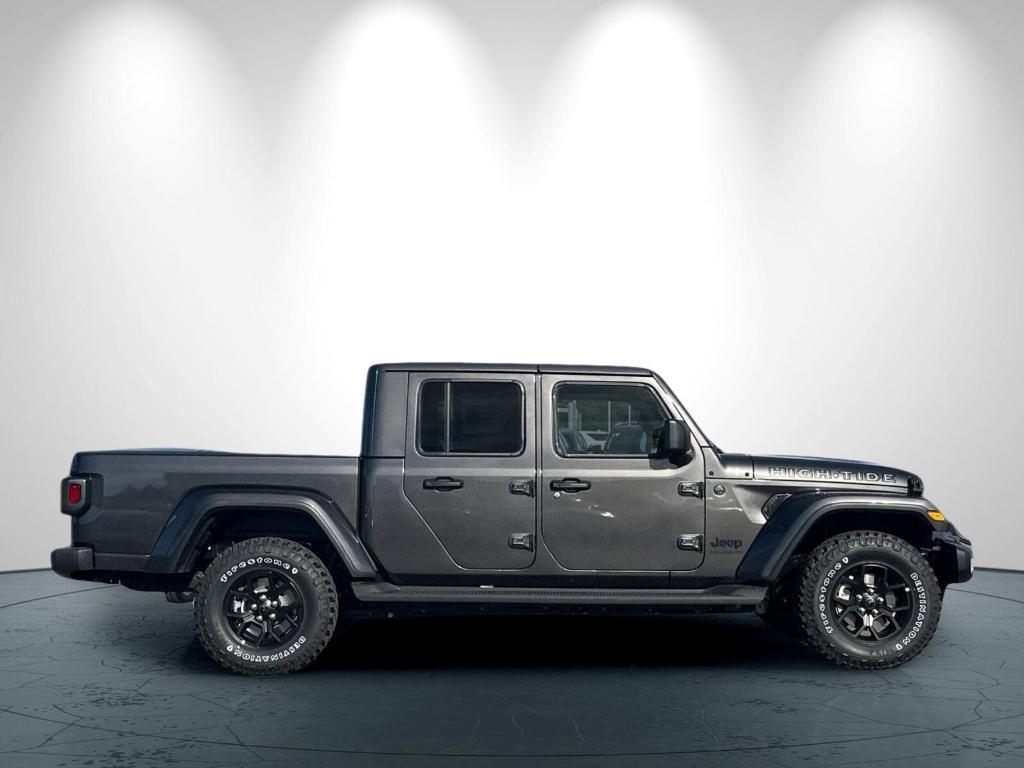 new 2025 Jeep Gladiator car, priced at $51,005
