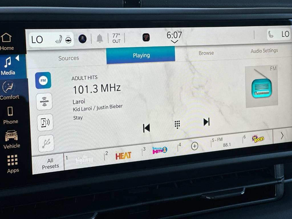 new 2025 Jeep Gladiator car, priced at $51,005