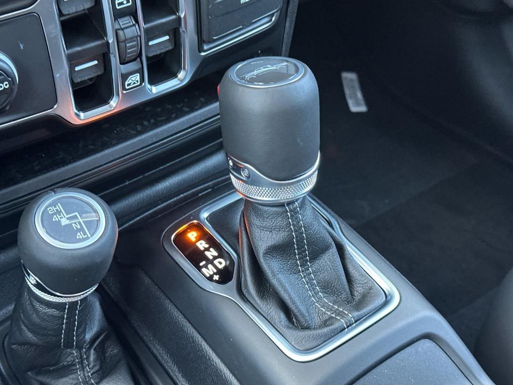 new 2025 Jeep Gladiator car, priced at $51,005