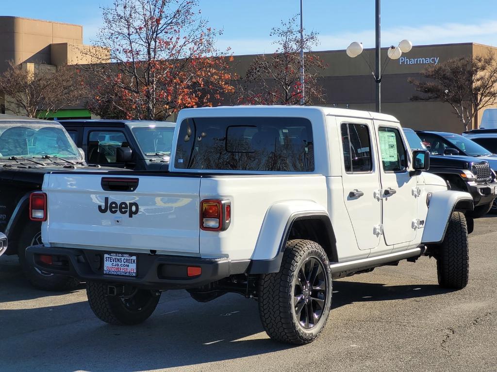 new 2025 Jeep Gladiator car