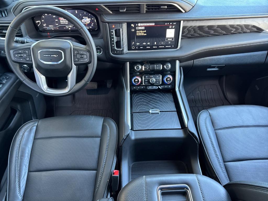 used 2023 GMC Yukon car, priced at $66,806