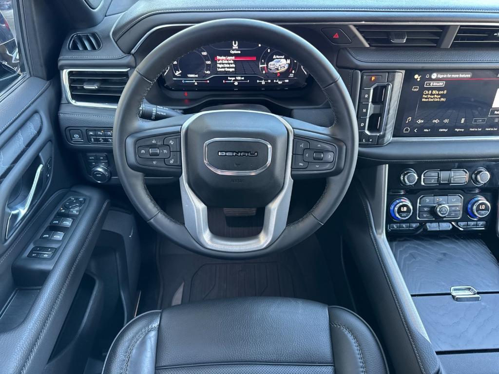 used 2023 GMC Yukon car, priced at $66,806