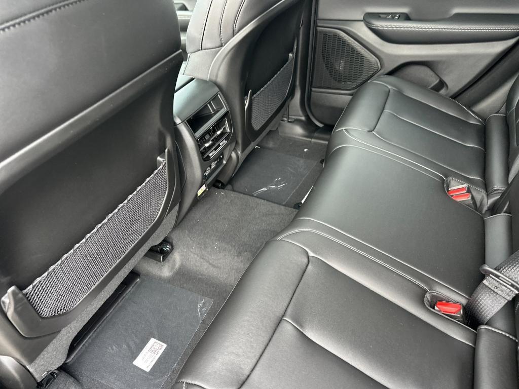 new 2025 Jeep Grand Cherokee car, priced at $52,735