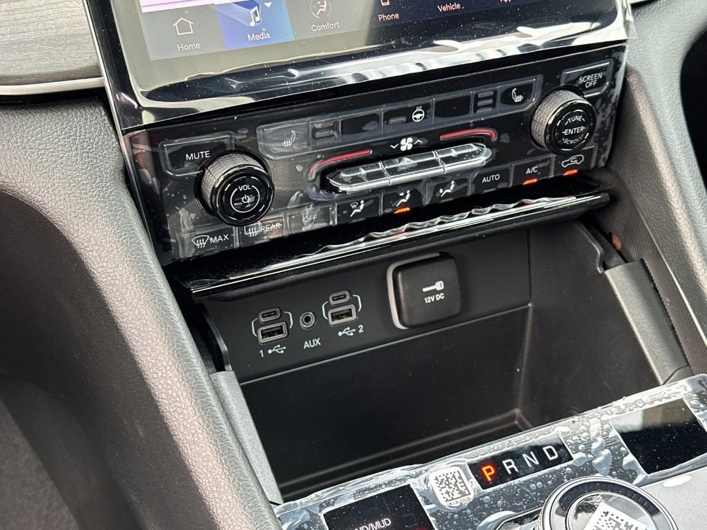 new 2025 Jeep Grand Cherokee car, priced at $52,735