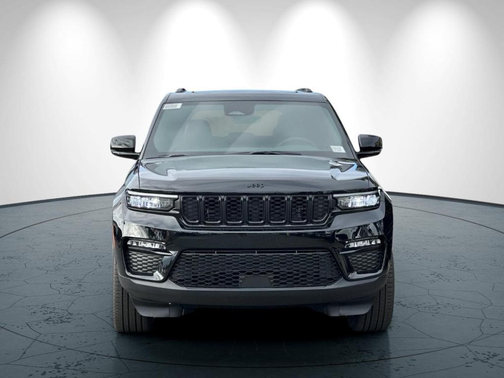 new 2025 Jeep Grand Cherokee car, priced at $52,735