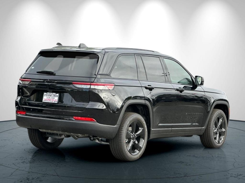 new 2025 Jeep Grand Cherokee car, priced at $52,735
