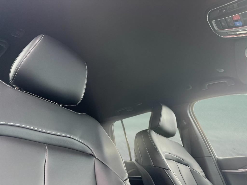 new 2025 Jeep Grand Cherokee car, priced at $47,495