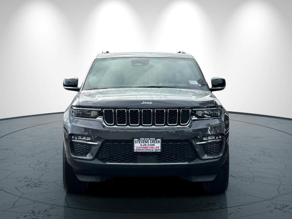 new 2025 Jeep Grand Cherokee car, priced at $47,495