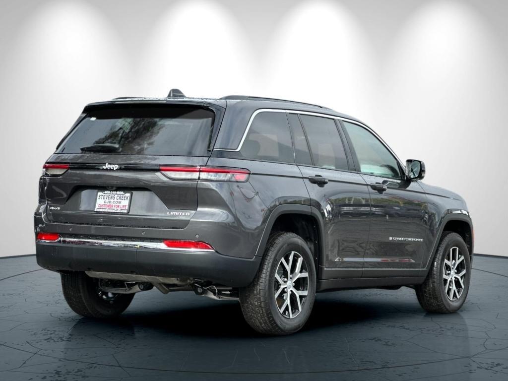 new 2025 Jeep Grand Cherokee car, priced at $47,495