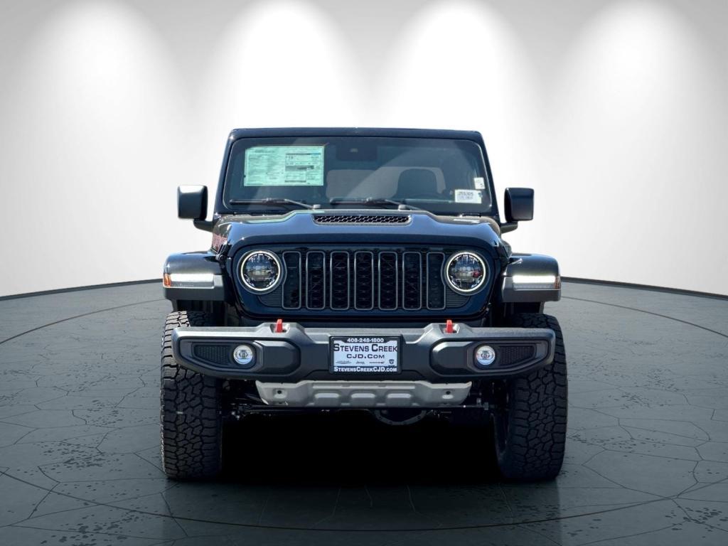 new 2025 Jeep Gladiator car, priced at $60,095