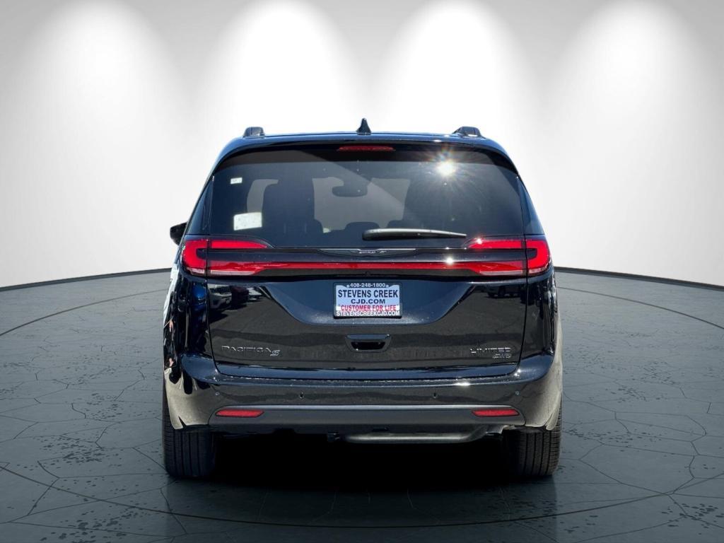 new 2025 Chrysler Pacifica car, priced at $59,165