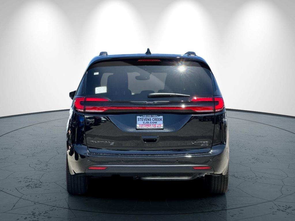 new 2025 Chrysler Pacifica car, priced at $59,165