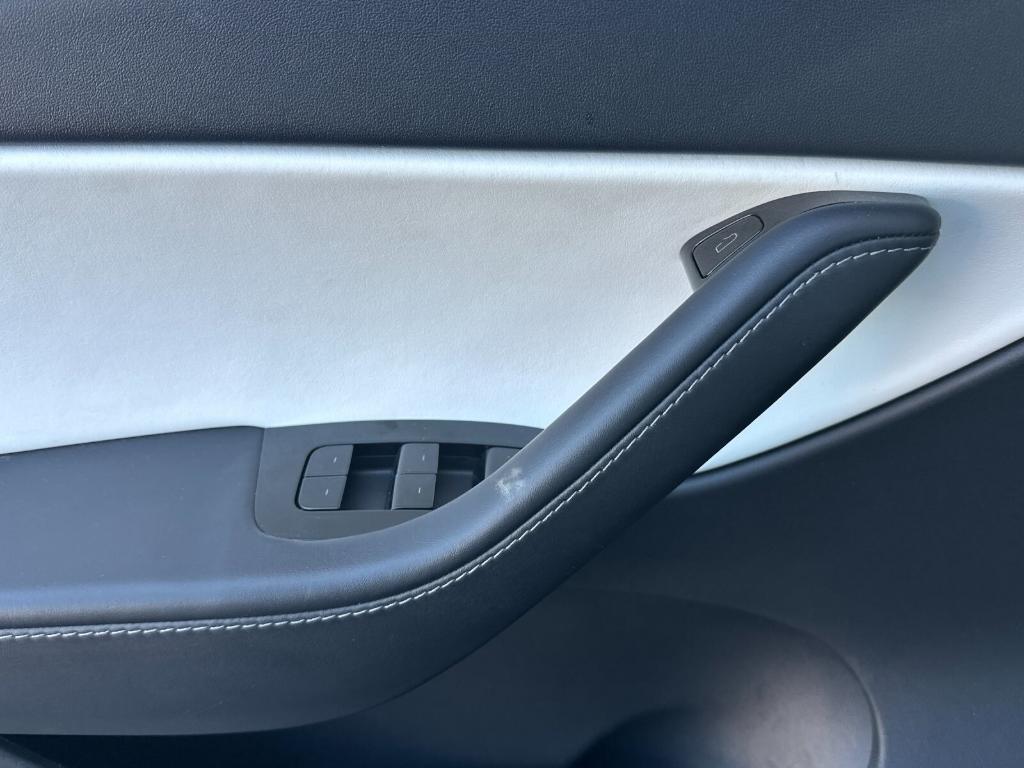 used 2021 Tesla Model Y car, priced at $29,909