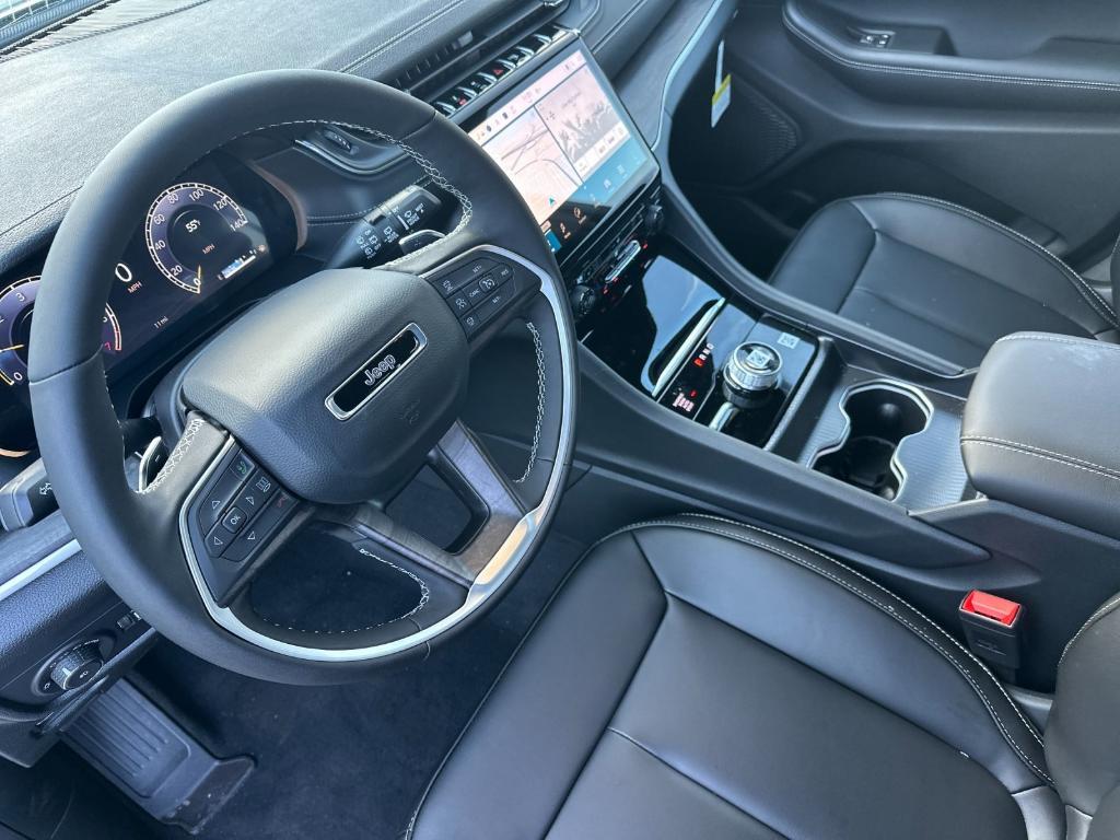new 2025 Jeep Grand Cherokee L car, priced at $49,495