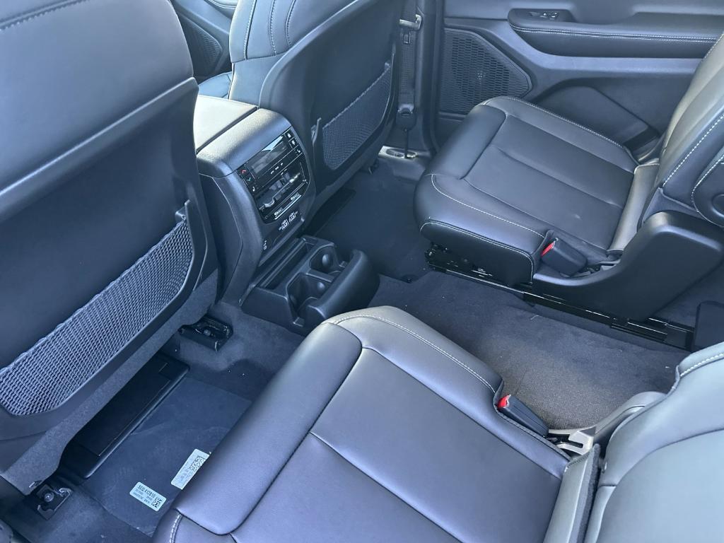 new 2025 Jeep Grand Cherokee L car, priced at $49,495