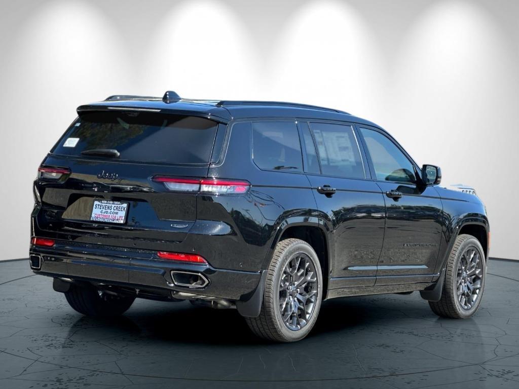 new 2025 Jeep Grand Cherokee L car, priced at $74,600