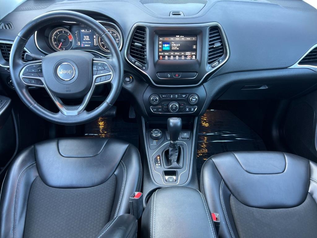 used 2019 Jeep Cherokee car, priced at $16,995
