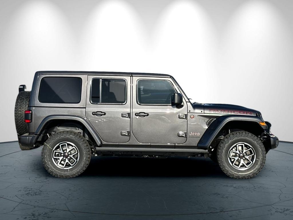 new 2025 Jeep Wrangler car, priced at $61,300