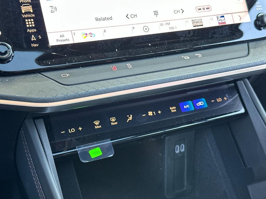 new 2025 Jeep Wagoneer S car