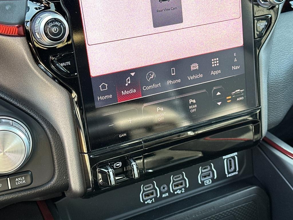 new 2025 Ram 1500 car, priced at $75,755