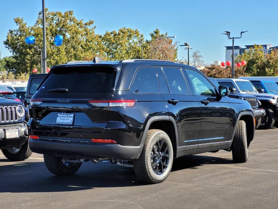 new 2025 Jeep Grand Cherokee car