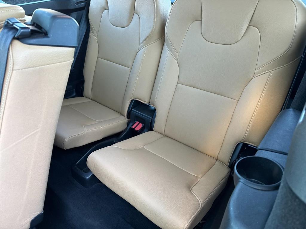 used 2018 Volvo XC90 car, priced at $17,597