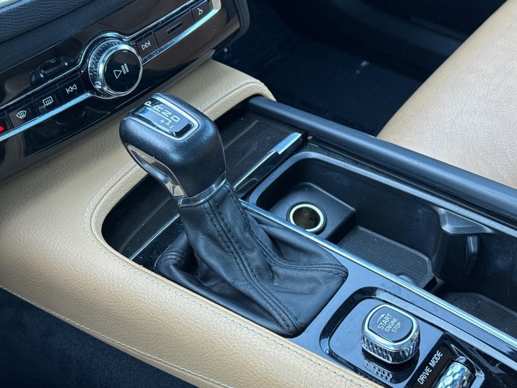 used 2018 Volvo XC90 car, priced at $17,597