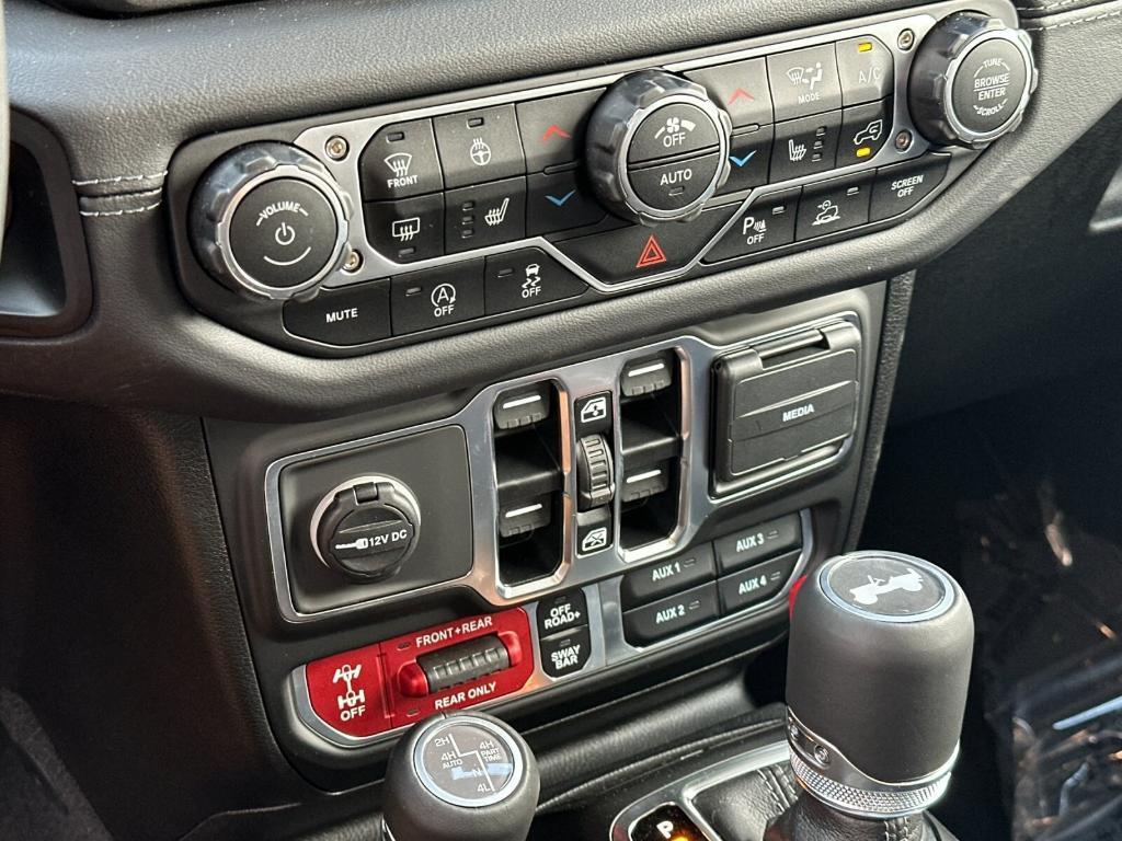 new 2025 Jeep Wrangler car, priced at $72,795