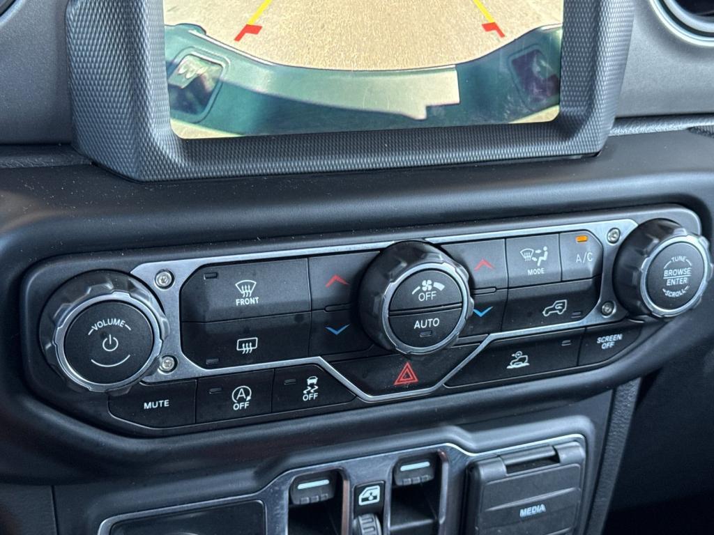 used 2023 Jeep Gladiator car, priced at $31,891
