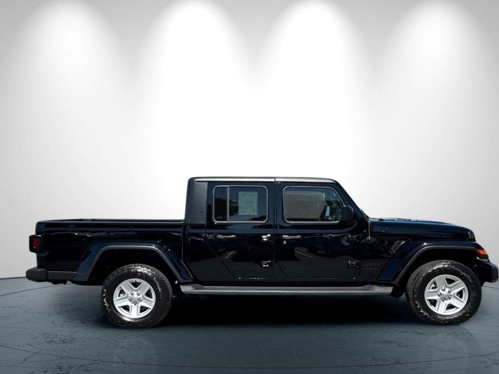 used 2023 Jeep Gladiator car, priced at $31,891