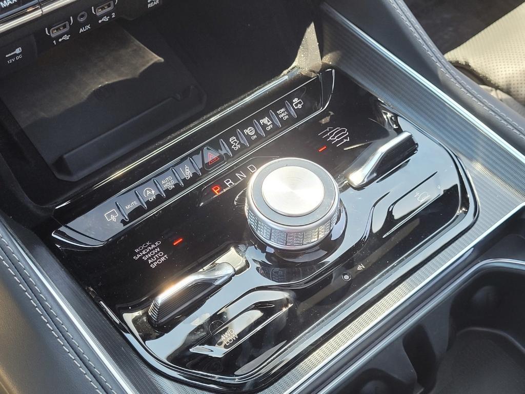 new 2024 Jeep Grand Wagoneer car, priced at $97,612