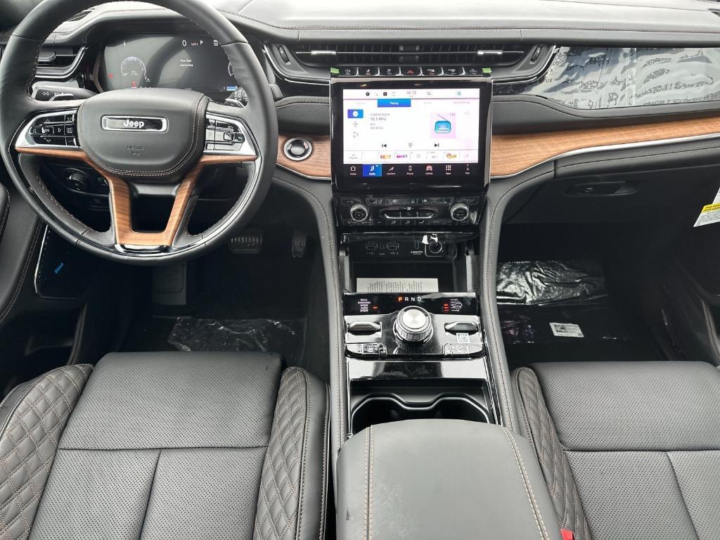new 2025 Jeep Grand Cherokee L car, priced at $71,825