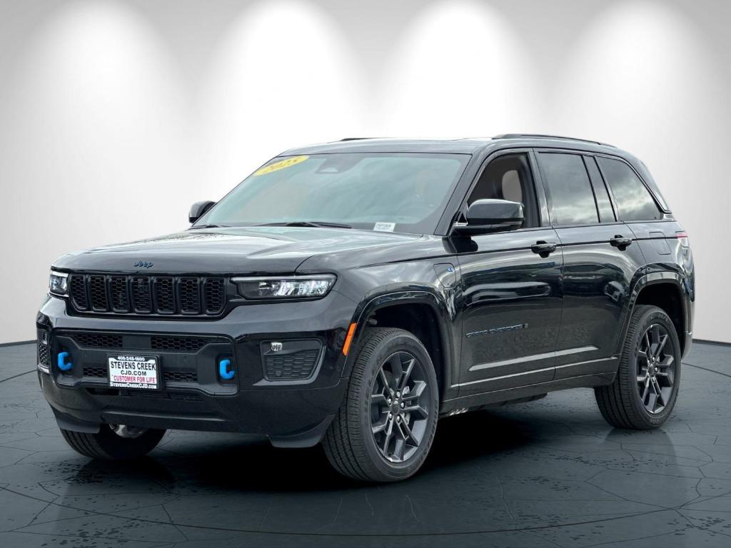 new 2025 Jeep Grand Cherokee 4xe car