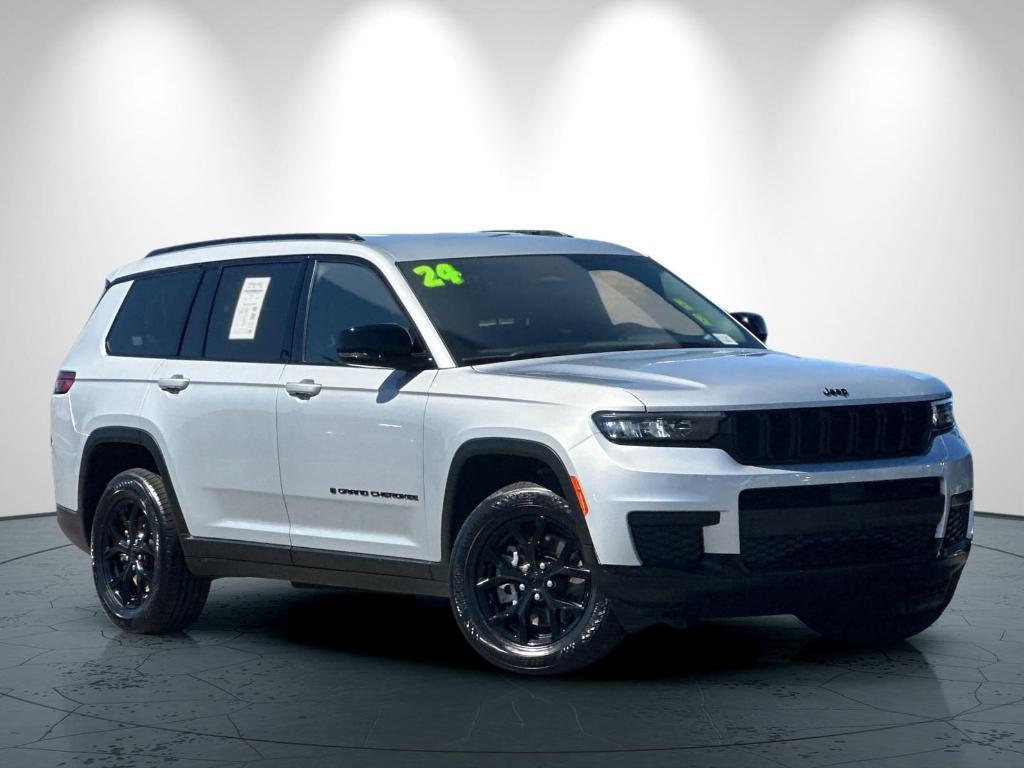 used 2024 Jeep Grand Cherokee L car, priced at $30,899
