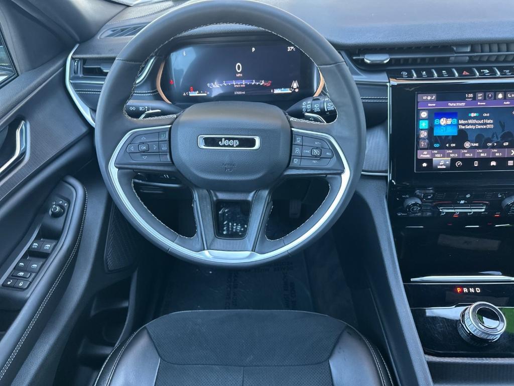 used 2024 Jeep Grand Cherokee L car, priced at $30,899