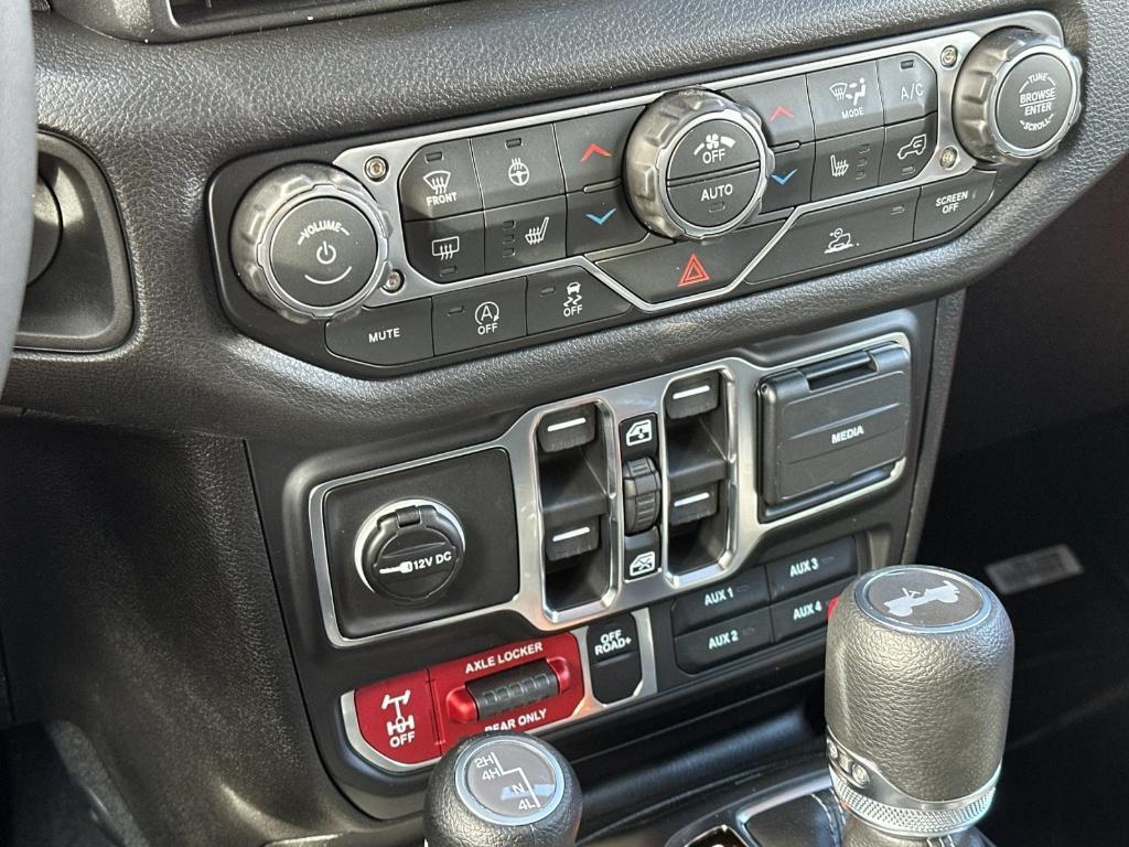 new 2026 Jeep Wrangler car, priced at $55,200