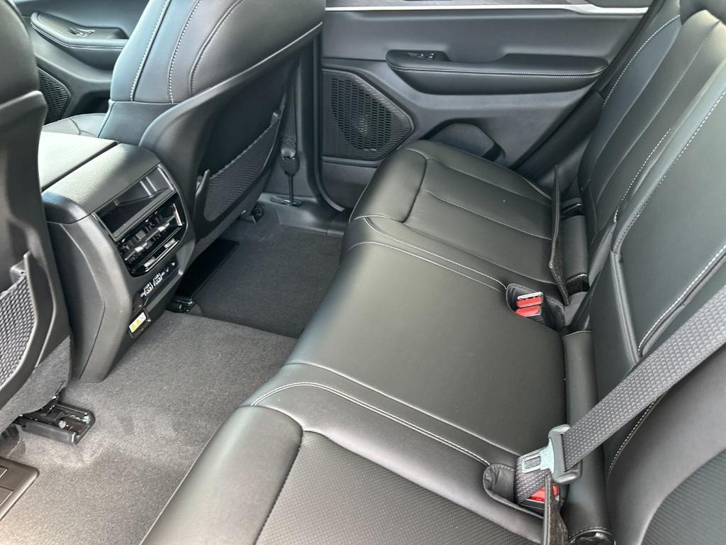 new 2025 Jeep Grand Cherokee car, priced at $55,660