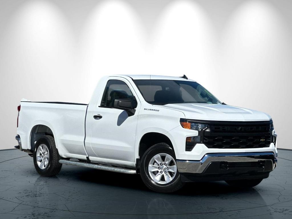 used 2024 Chevrolet Silverado 1500 car, priced at $32,994